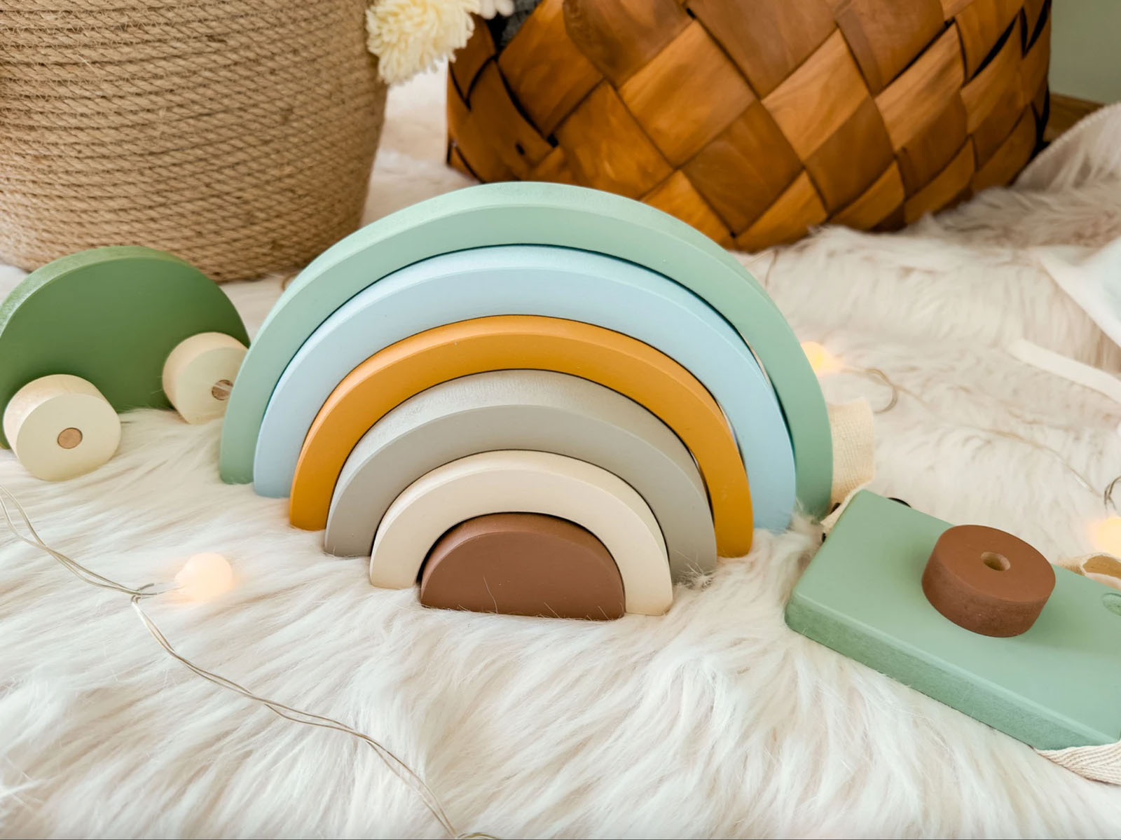 The Advantages of Wooden Toys over Plastic Toys for Child Development ...